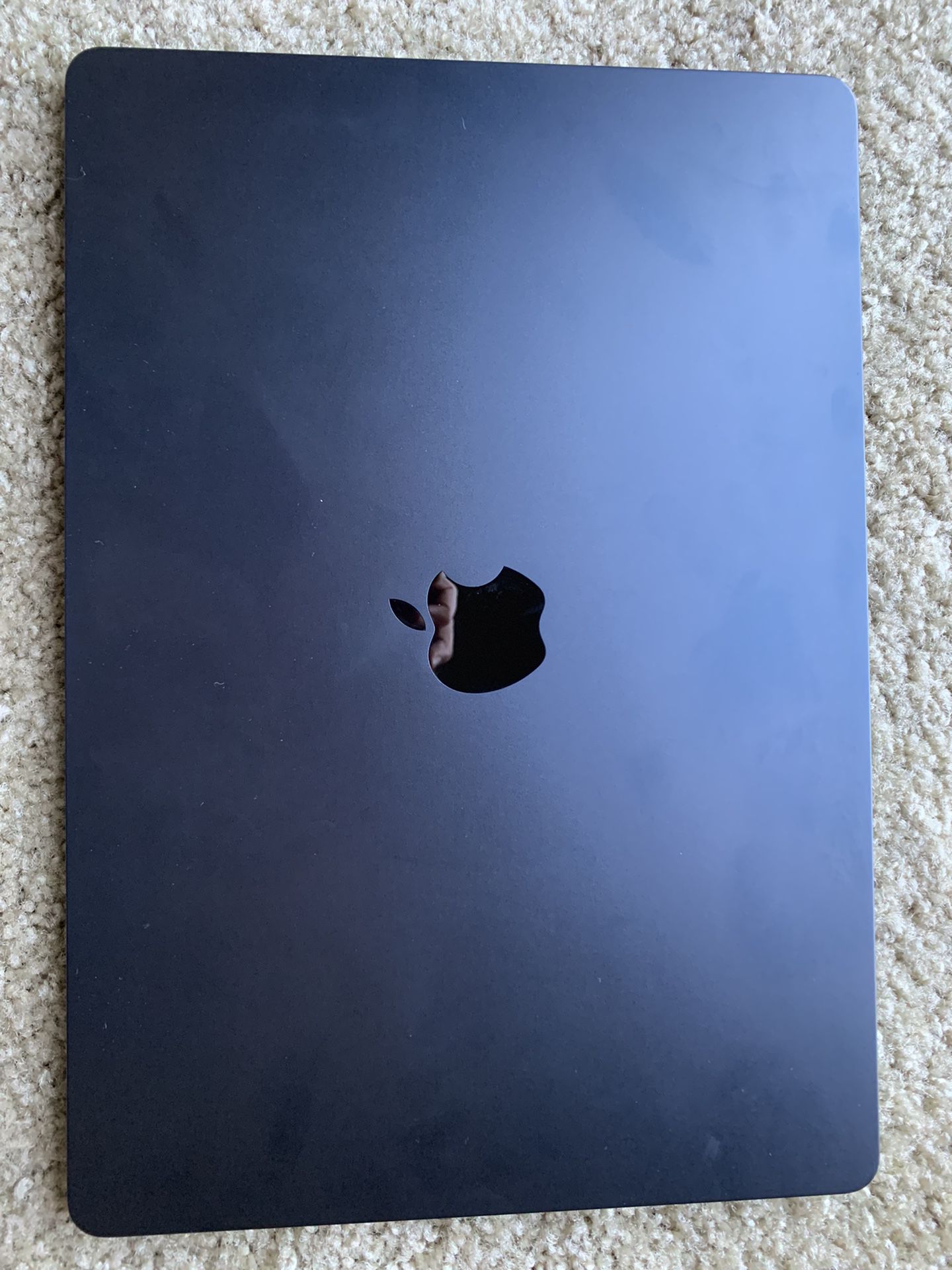 Macbook Air M2 15.3” / 16GB RAM / 512GB SSD Midnight Blue - Like New