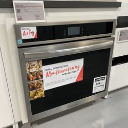 Frigidaire Gallery Stainless Steel 30” Single Electric Wall Oven With Total Convection