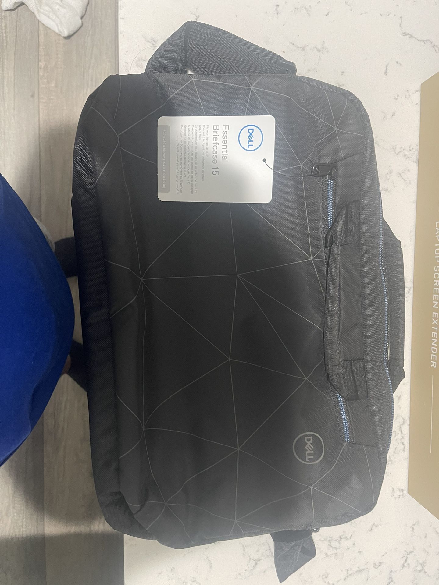 New Dell OEM Essential Briefcase Laptop Bag 15