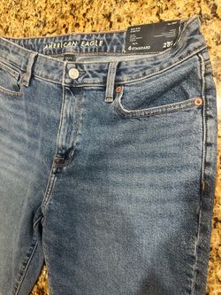 American Eagle Skinny Jeans Women’s Size 6 / 28W – NEW WITH TAGS