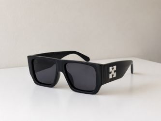 Off-White Sunglasses