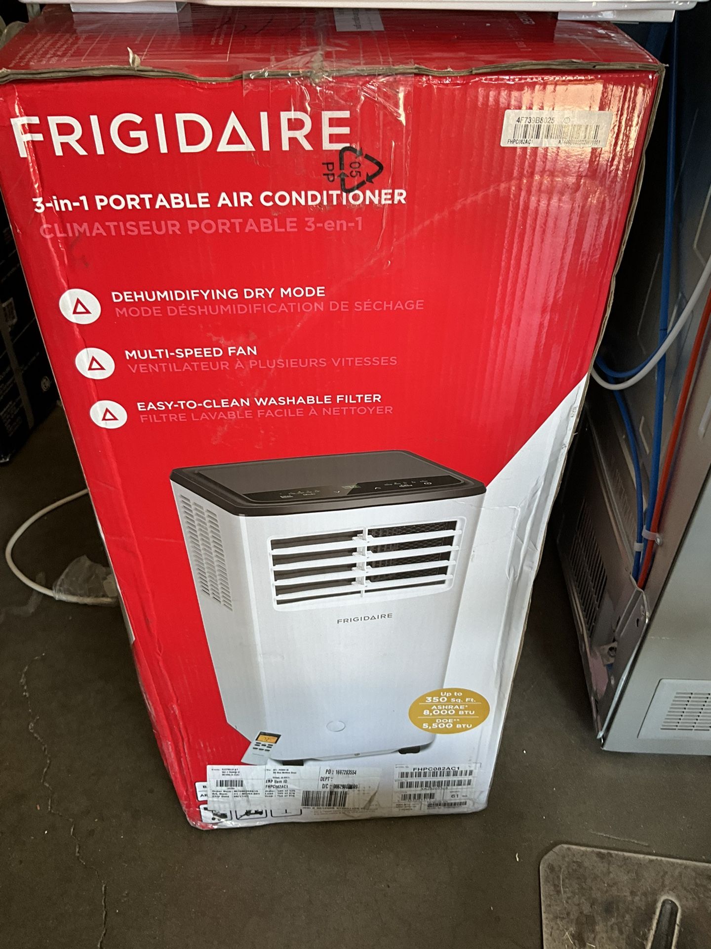 FRIGIDAIRE 8000 BTU AIR CONDITIONER COMPACT SIZE $230
