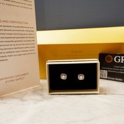 1 ct Moissanite Stud Earrings Sterling Silver VVS1