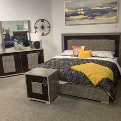 Contemporary with LED King Or Queen Bedroom Set