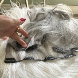 NEW Synthetic Hair 10 Pzs Gray/Silver Clip Extensions SALE $20  VENTA Final 🍀