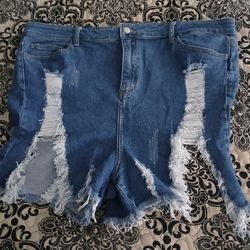 Women's Strech Jean Shorts Size 18