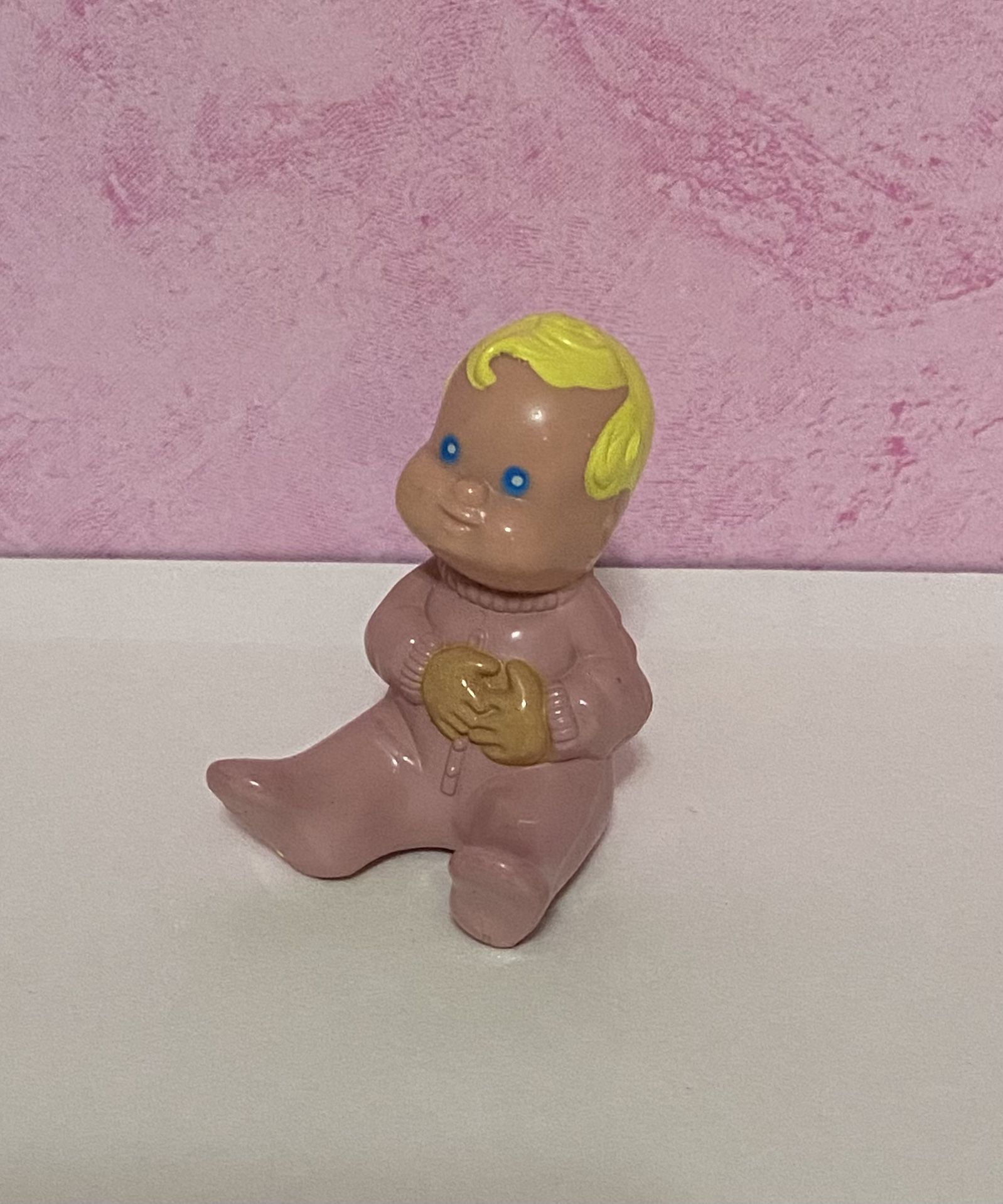 Vintage Fisher Price Loving Family Dream Dollhouse blonde baby girl doll in pink