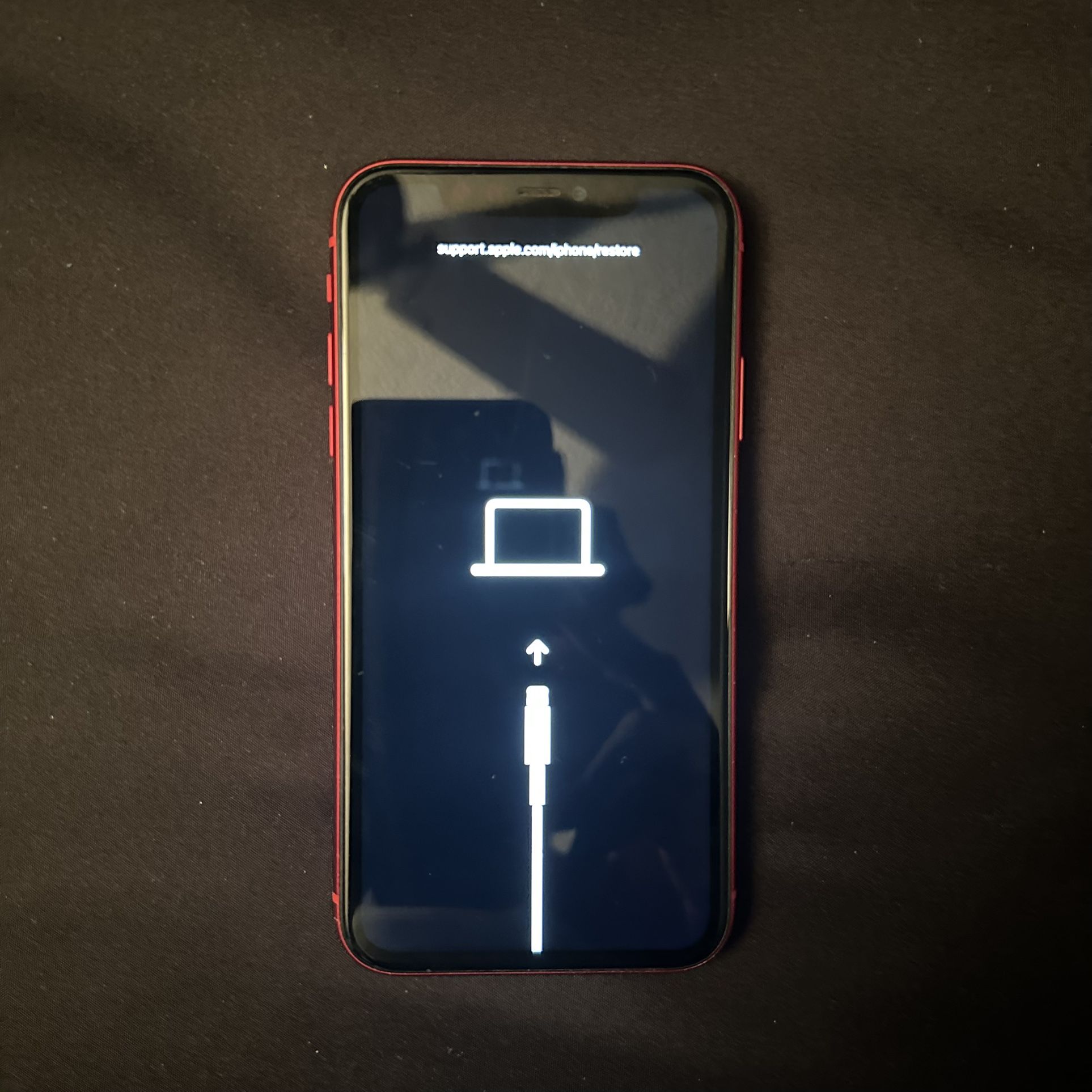 iPhone 11 Product Red