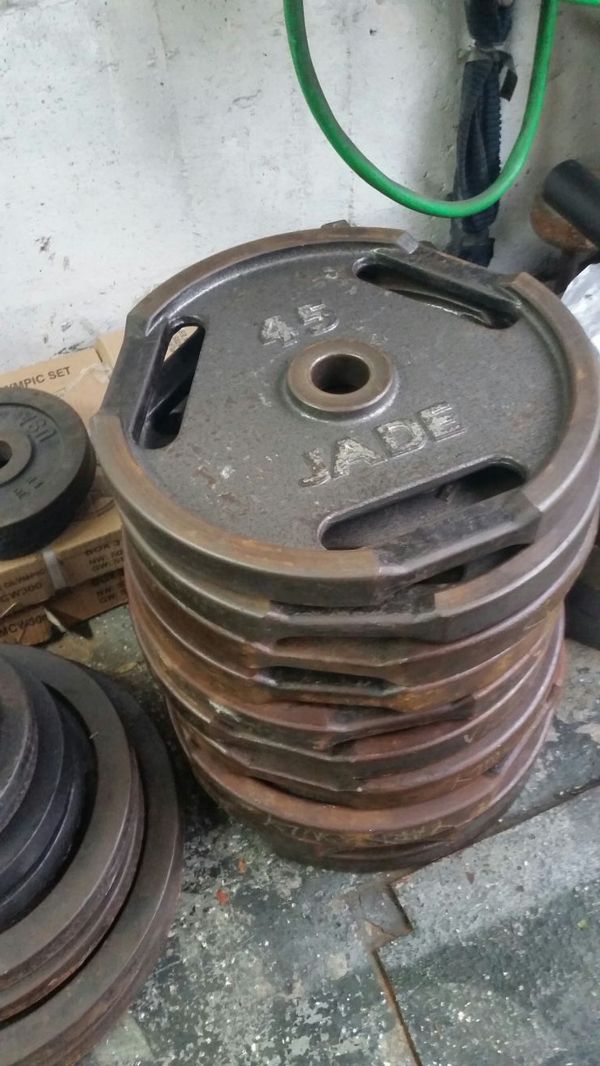 JADE COMMERCIAL 10X 45LB OLYMPIC WEIGHTS PLATES for Sale in Queens, NY
