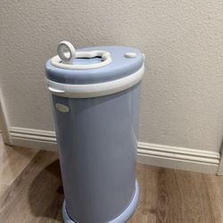 Ubbi Stainless Steel Diaper Pail