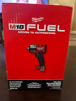 Milwaukee M18 Fuel 1/2” Mid Torque Impact Wrench