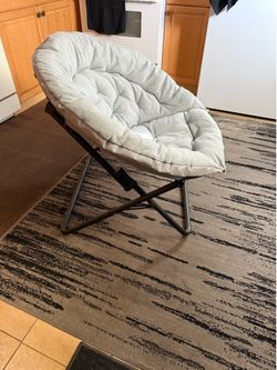 Adult Saucer Chair