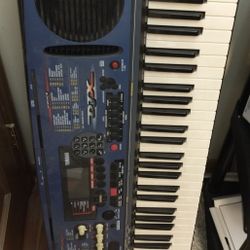 Yamaha DJX 61 Full Size Keyboard Synthesizer Portatone Psr-d1