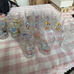 McDonald’s Glasses. Disney And Batman 20 Total