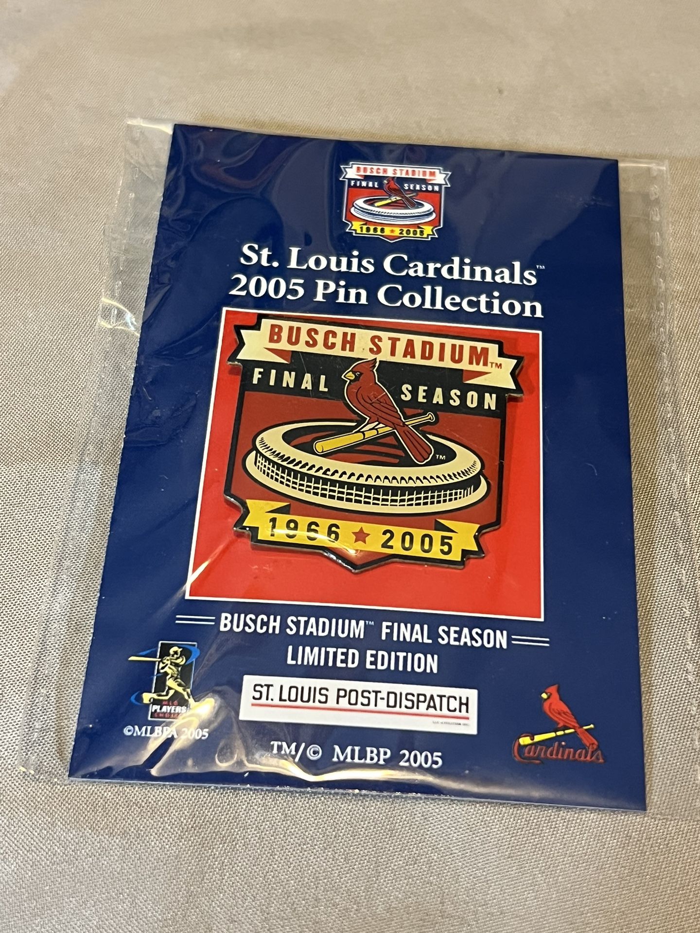 Busch Stadium Final Season Hat Pin !