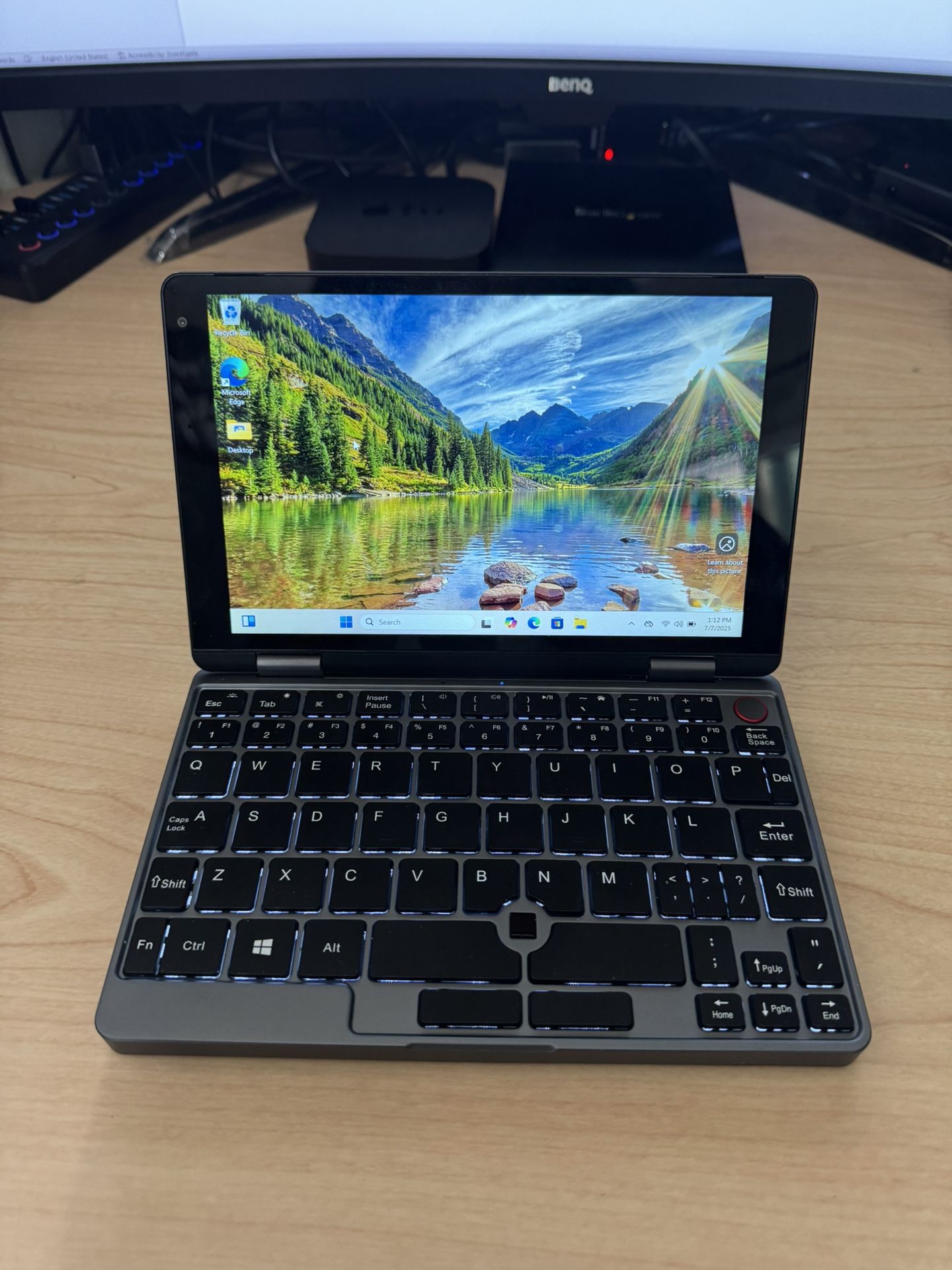 Chuwi minibook 8 - 1 TB SSD - 8 GB RAM - Intel m3-8100y - Windows 11 - Microsoft Office 2021
