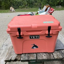 Yeti 35 cooler