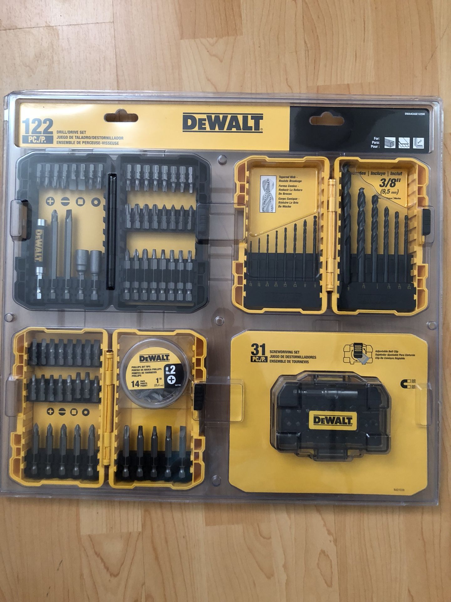 Dewalt 122 pc. Drill/Drive Bit set