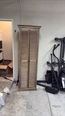 free cabinet