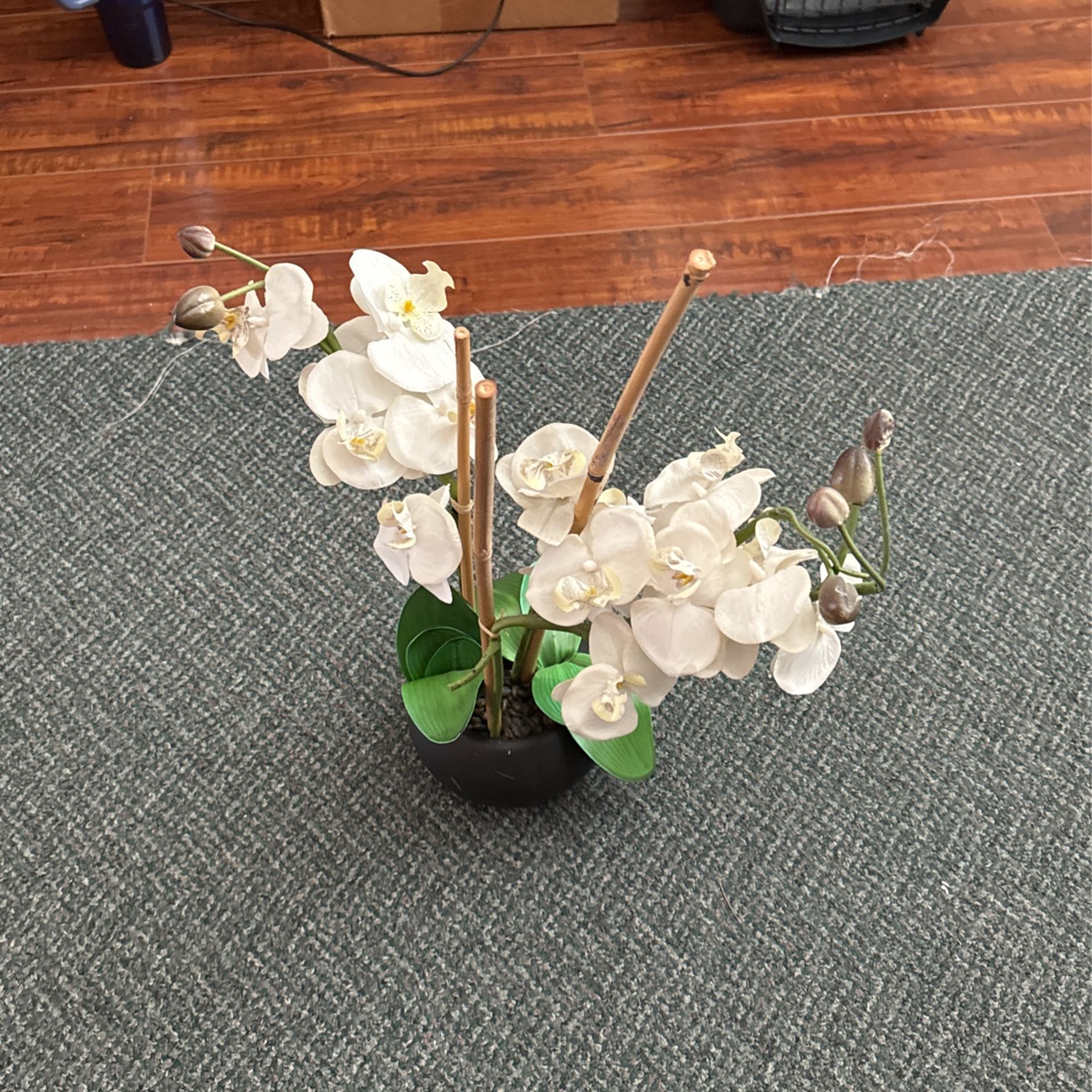 Artificial Flower Pot