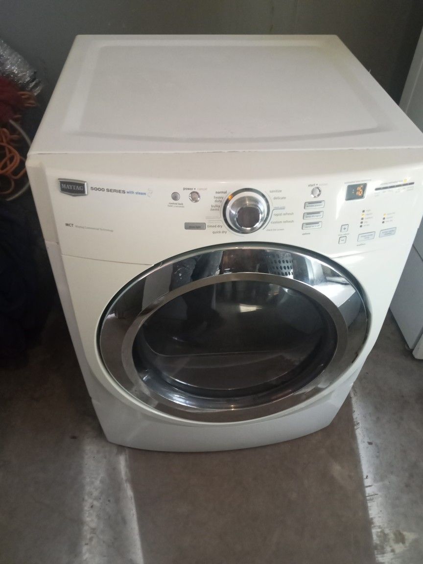 Maytag Dryer With Pedestal