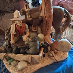 Novelty, cowboy, Western lamp.
