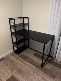 Desk with bookshelf (reversible)