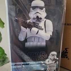 Star Wars Hot Toys Mms736 Stormtrooper w/ Death wall environment. ROTJ