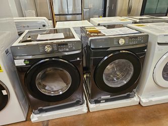 Front loading washing machine and gas dryer set Samsung 