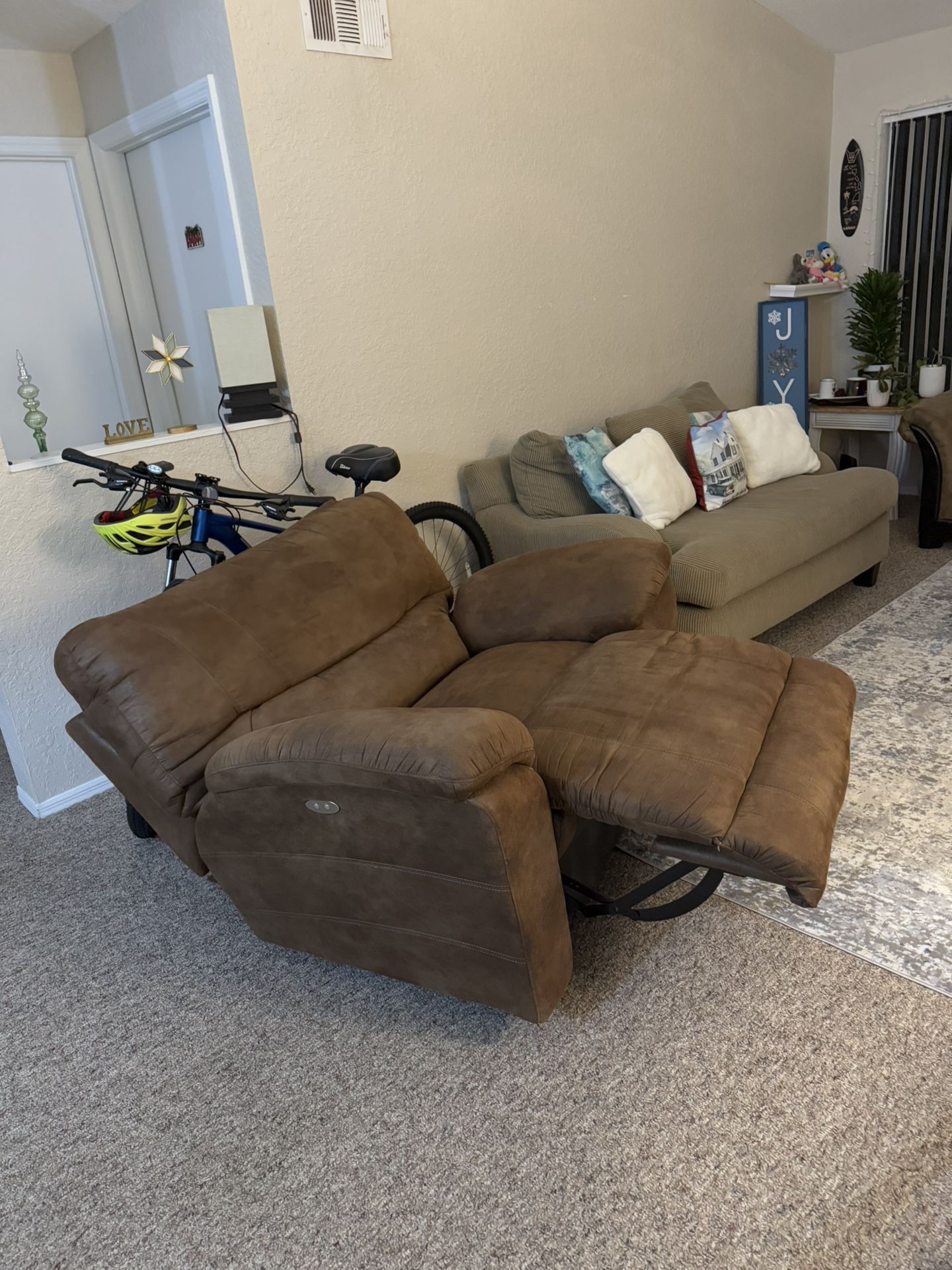 Mueble Reclinable Eléctrico