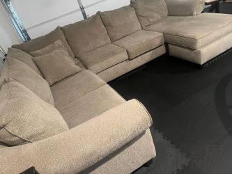 Sectional couch w/ oval cocktail table & round end table set