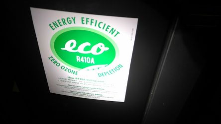 Costco/Portable DeLonghi Window Unit A.C. & Heater