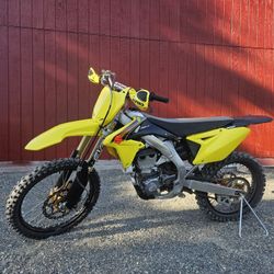 2015 Suzuki RM-Z450 Competition Bike