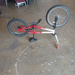 20 In H BMX