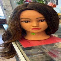 Transform Your Look with Wigs in Various Styles and Lengths! check trade