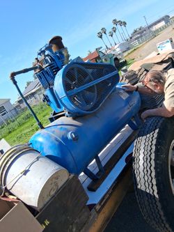 Industrial Air Compresser 