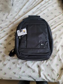 Case Logic MacBook Pro Laptop Backpack 