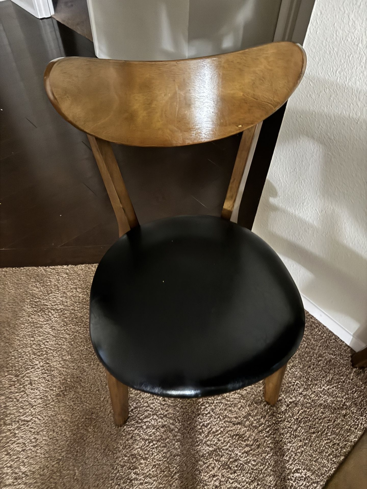 Dining Table With 4 Chairs