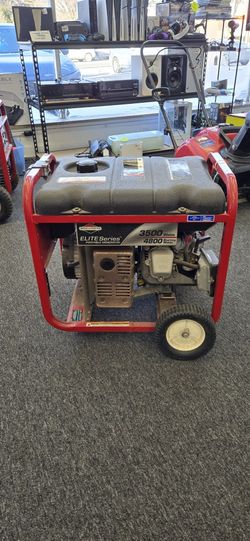 Briggs & Stratton Elite Series Portable Generator – 3500W / 4800 Starting Watts