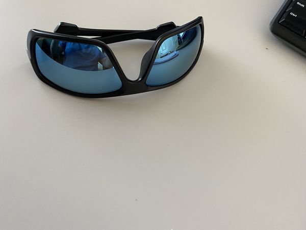 Hobie big sur polarized sunglasses - used 2x, like new condition