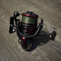 Daiwa Ballistic MQ  2500 Spinning Fishing Reel. 