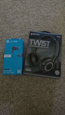New earbuds and headphones with mic