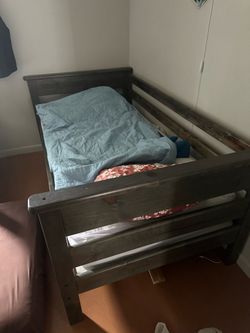 FREE Solid wood bunk bed— frame only
