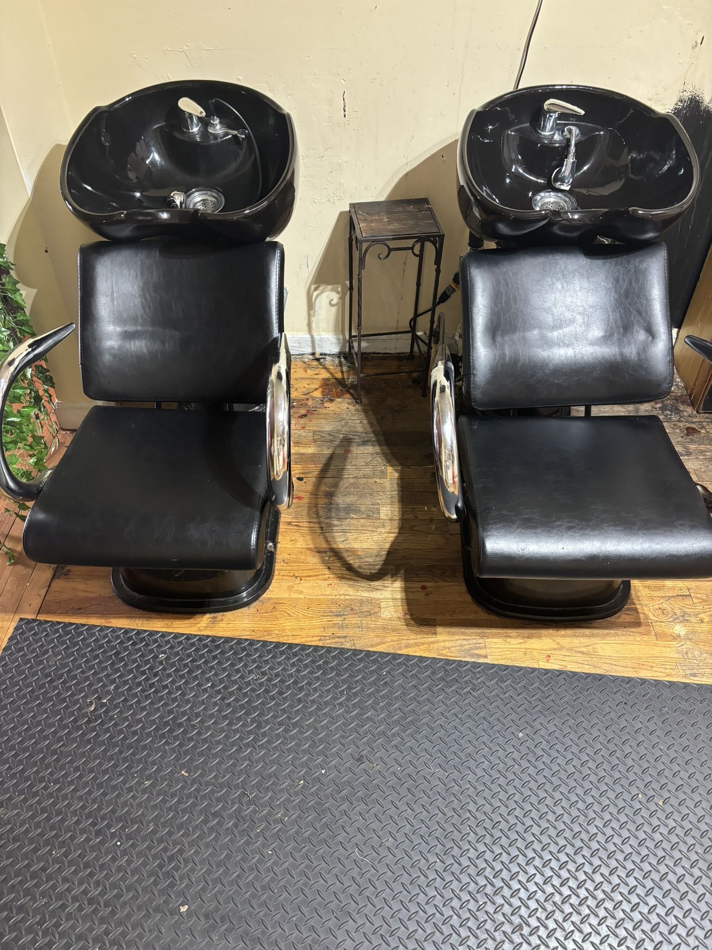 Salon Shampoo Bowls $440 Each