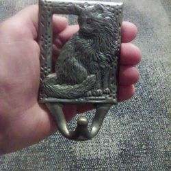 VINTAGE 1993 CARSON CAT HOOK