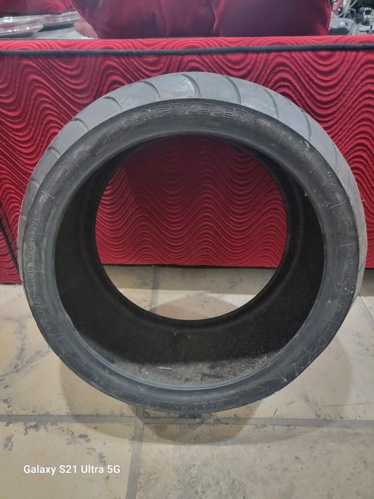 Metzeler ME880 300/35-18 Motorcycle Tire 300/35VR18 Rear