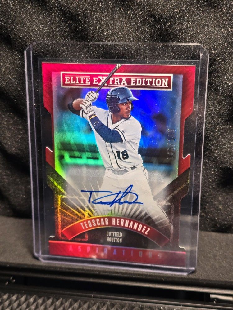 Teoscar Hernandez Auto Baseball Card /100