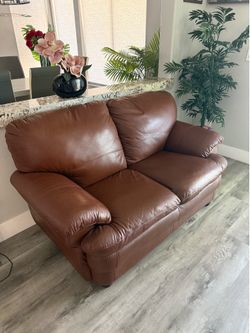 Brown Loveseat/couch