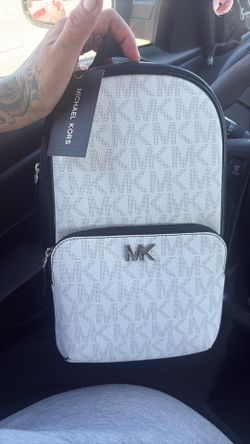 Michael Kors authentic guaranteed men’s Crossbody