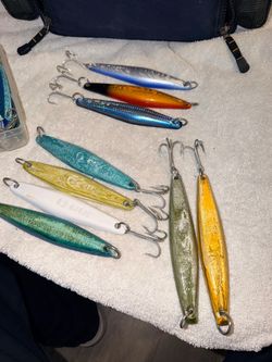 Fishing lures 9